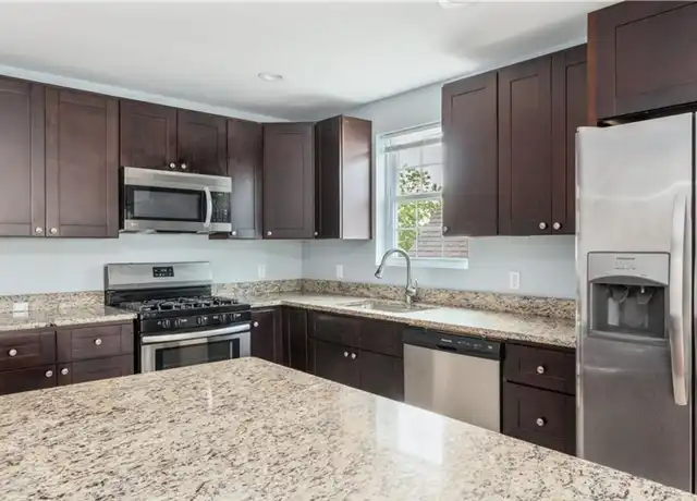 Property at 119 Oakland Ave Unit 119 Oakland, Providence, RI, 02908, 3 beds, 1 bath, [object Object]