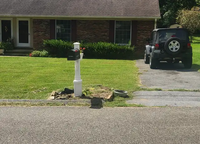 Property at 107 Kelsey Dr Unit 107, Bristol, TN, 37620, 2 beds, 1 bath, [object Object]