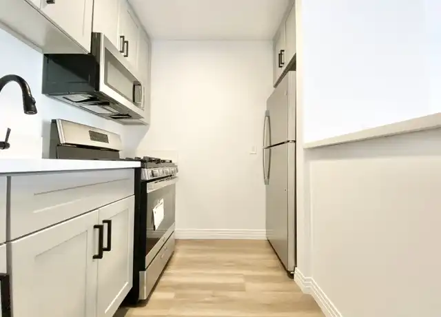 Property at 1240 Bronson Ave Unit 5, Los Angeles, CA, 90019, 1 bed, 1 bath, [object Object]