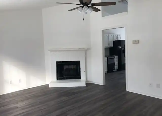 Property at 3609 Thornhill Cir W, Lafayette, IN, 47909, 2 beds, 2 baths, [object Object]