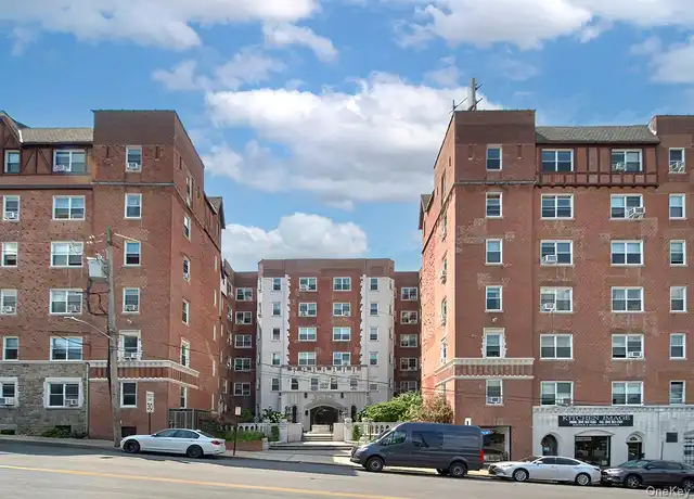 Property at 60 Broad St W Unit 2M, Mt Vernon, NY, 10552, 1 bed, 1 bath, [object Object]