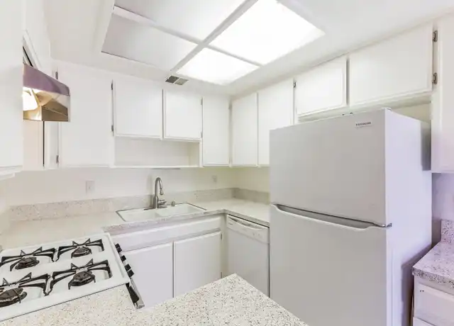 Property at 45950 Ocotillo Dr Unit 4, Palm Desert, CA, 92260, 2 beds, 2 baths, [object Object]