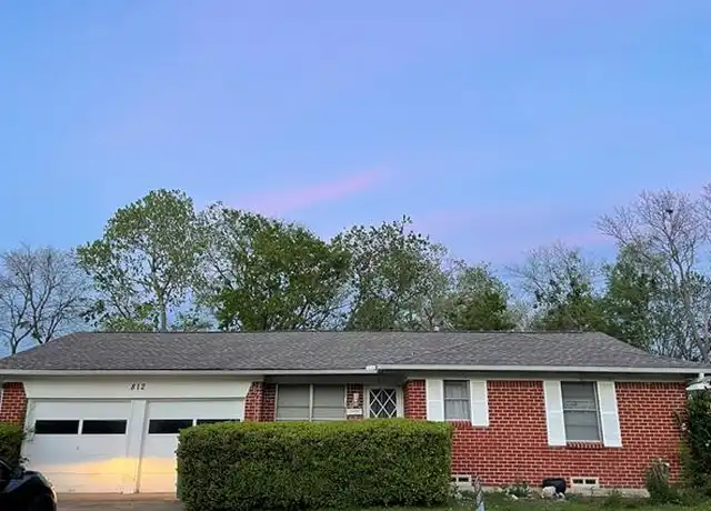 Property at 812 Jackson St, Rockwall, TX, 75087, 2 beds, 1.5 baths, [object Object]