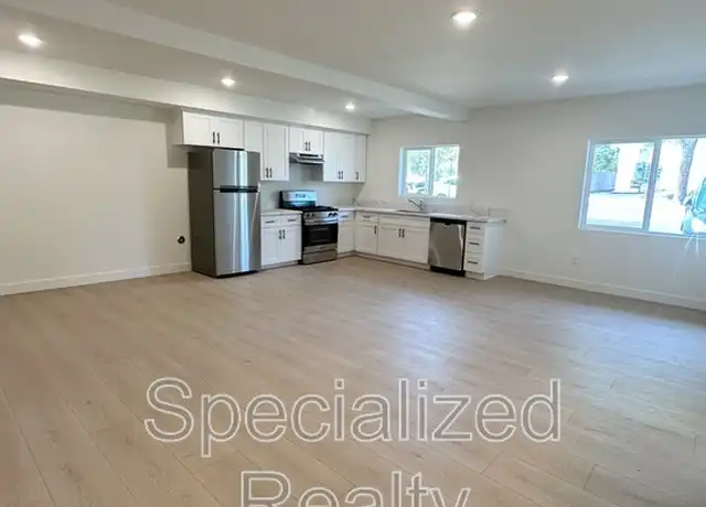 Property at 824 E Windsor Rd Unit 13, Glendale, CA, 91205, 1 bed, 1 bath, [object Object]