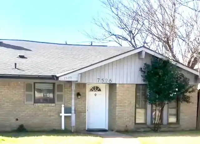 Property at 7526 Thistle Ln, Dallas, TX, 75240, 3 beds, 2 baths, [object Object]