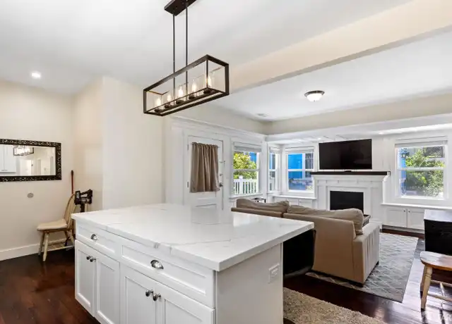 Property at 2215 Blake St Unit 2213, Berkeley, CA, 94704, 3 beds, 2 baths, [object Object]