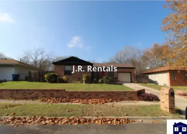 Property at 610 S 11th St, Copperas Cove, TX, 76522, 3 beds, 2 baths, [object Object]