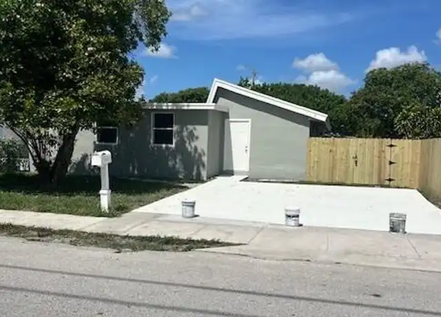 Property at 310 NW 4th Ave, Delray Beach, FL, 33444, 4 beds, 2 baths, [object Object]