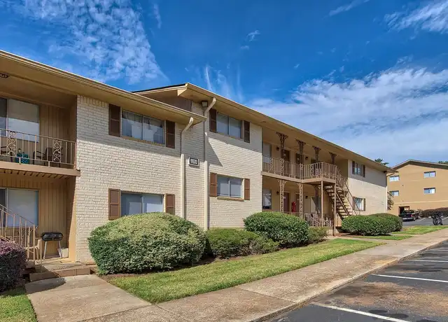 Property at Concord Chase - 300 Hurt Rd SE, Smyrna, GA, 30082, 2 beds, 2 baths, [object Object]