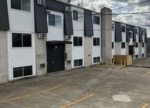 Property at 777 Riverview Ter, Rochester, PA, 15074, 1 bed, 1 bath, [object Object]