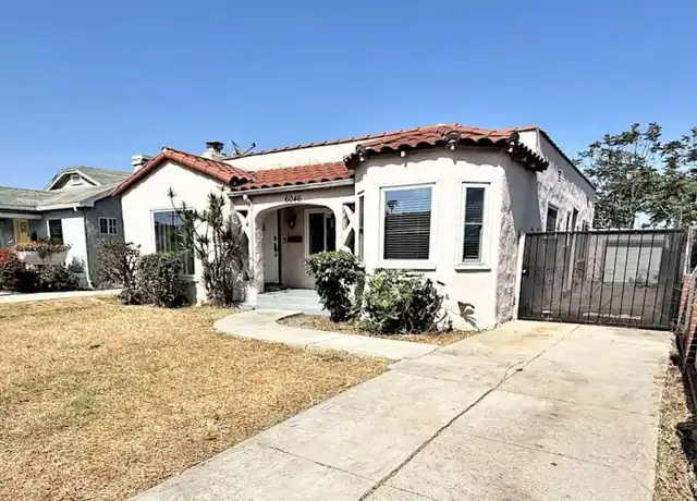 Property at 17500 NW 67th Ct Unit P, Hialeah, FL, 33015, 2 beds, 1 bath, [object Object]