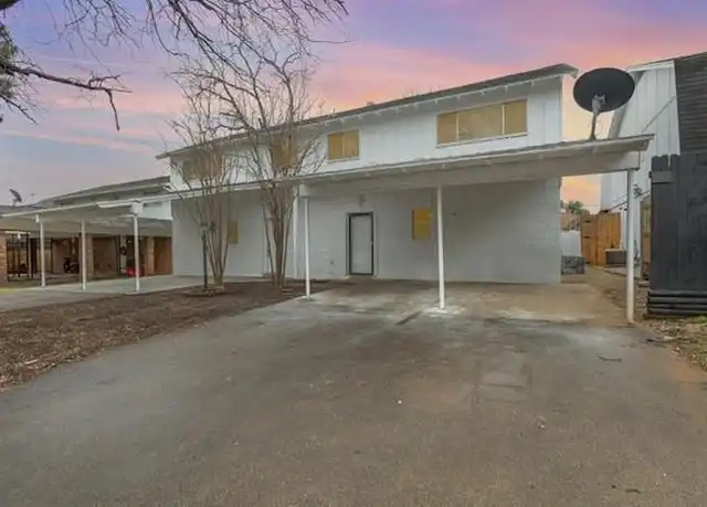 Property at 2135 Fleur de Lis Ct, Arlington, TX, 76012, 2 beds, 2 baths, [object Object]