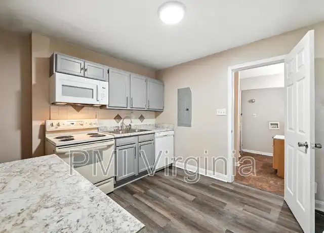 Property at 5 Decatur St, Portsmouth, VA, 23702, 2 beds, 2 baths, [object Object]