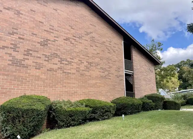 Property at 2595 Terrace Ave Unit 7, Akron, OH, 44312, 2 beds, 1 bath, [object Object]