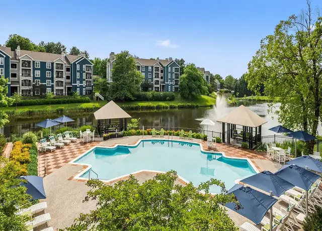 Photo of 6221 Summer Pond Dr, Centreville, VA 20121
