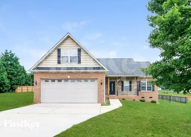 Property at 127 Scottsdale Ln, Clemmons, NC, 27012, 4 beds, 2 baths, [object Object]