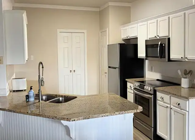 Property at 1711 Chatham Ln, Keller, TX, 76248, 4 beds, 2.5 baths, [object Object]