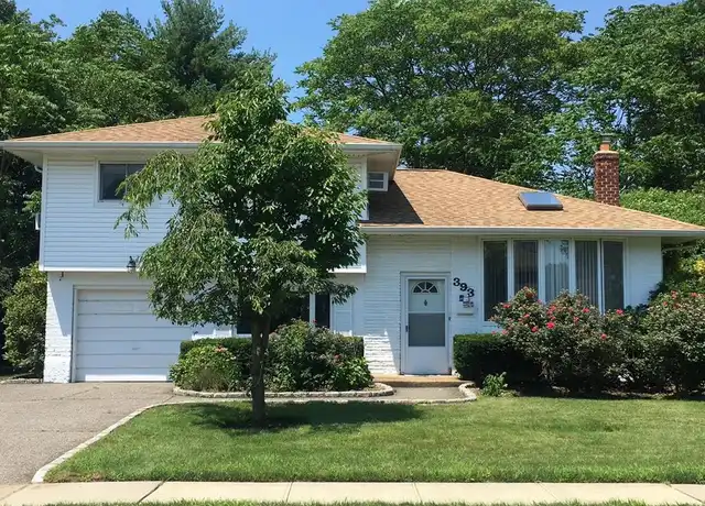 Property at 393 White Birch Ln, Jericho, NY, 11753, 3 beds, 2 baths, [object Object]