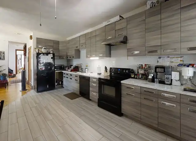 Property at 39 Temple St Unit 2, Somerville, MA, 02145, 3 beds, 1 bath, [object Object]