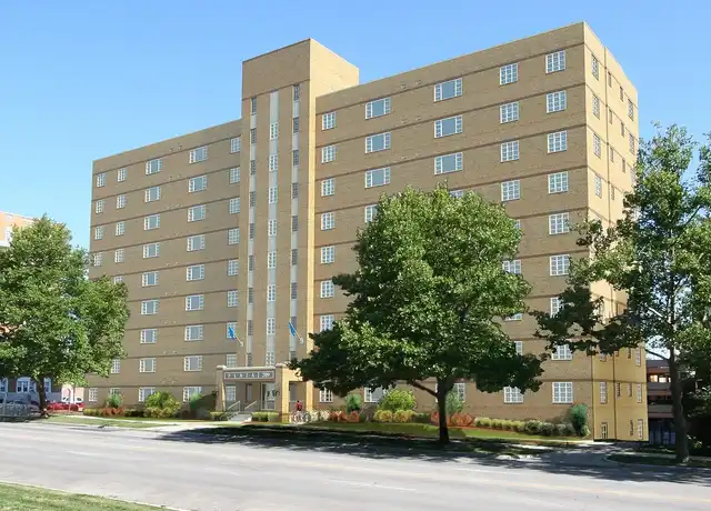 Property at Plaza 209 - 209 Emanuel Cleaver II Blvd, Kansas City, MO, 64112, 1-2 bed, 1 bath, [object Object]