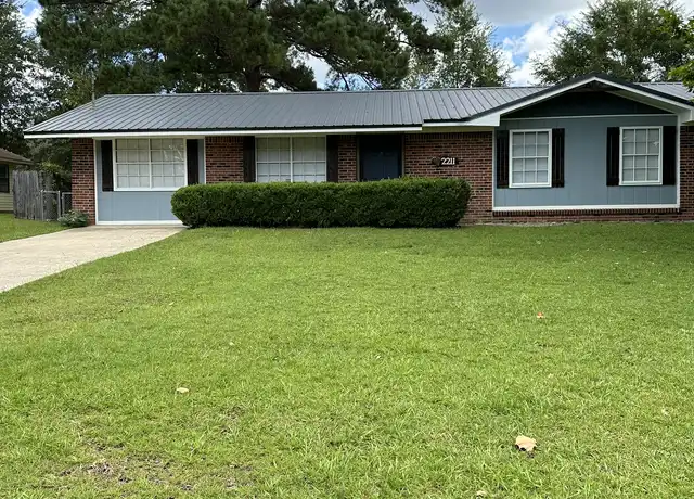 Property at 2211 Shannondoah Dr Unit 1, Dothan, AL, 36301, 3 beds, 2 baths, [object Object]