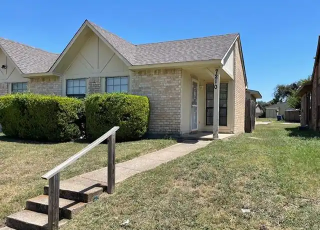 Property at 7210 Pineberry Rd, Dallas, TX, 75249, 2 beds, 1 bath, [object Object]