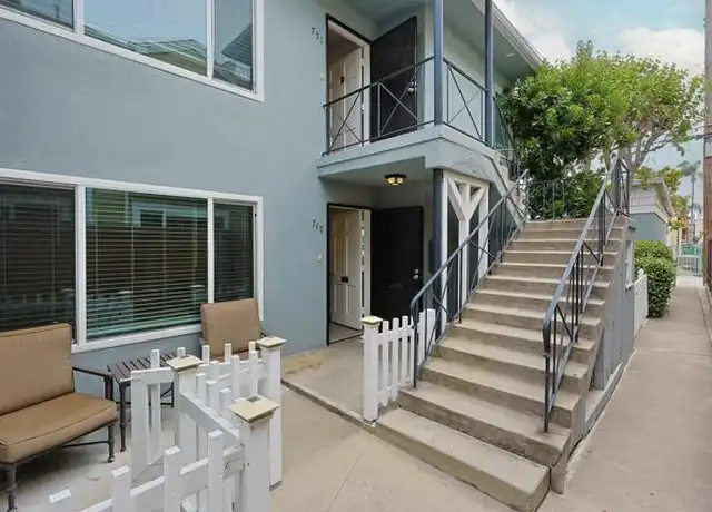 Property at 749 D Ave, Coronado, CA, 92118, 2 beds, 1 bath, [object Object]