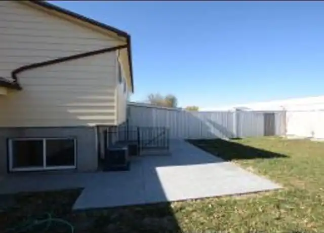 Property at 2862 W 2730 S, West Valley City, UT, 84119, 3 beds, 1.5 baths, [object Object]