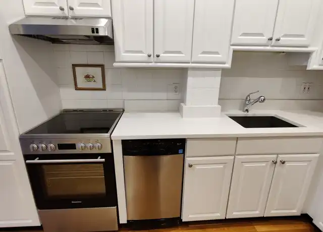 Property at 394 Marlborough St #3, Boston, MA, 02115, 0 beds, 1 bath, [object Object]