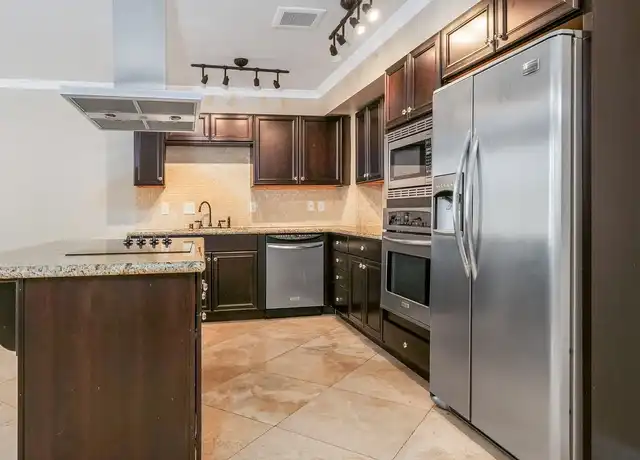 Property at Walker Apartments - 405 6th Ave, Tacoma, WA, 98402, 2 beds, 2 baths, [object Object]