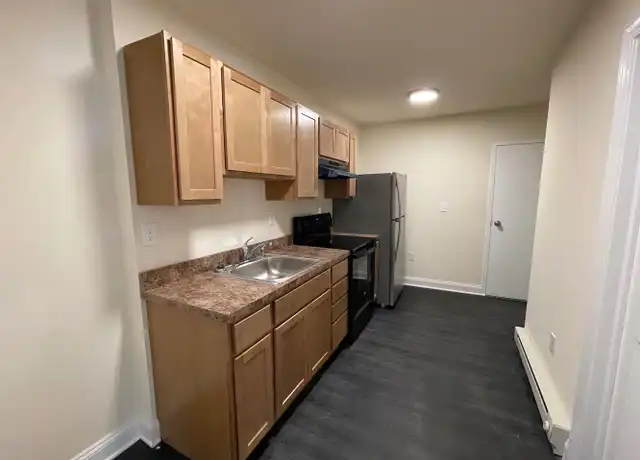 Property at 145 Chester St Fl REAR, Lancaster, PA, 17602, 1 bed, 1 bath, [object Object]
