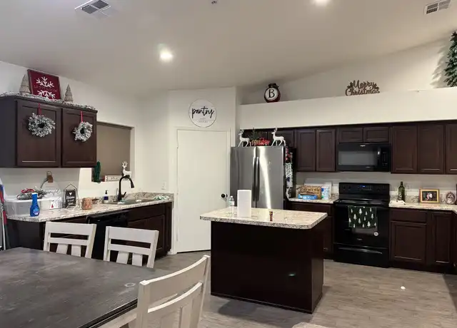 Property at 3621 S Desert Sky Dr, Yuma, AZ, 85365, 3 beds, 2 baths, [object Object]