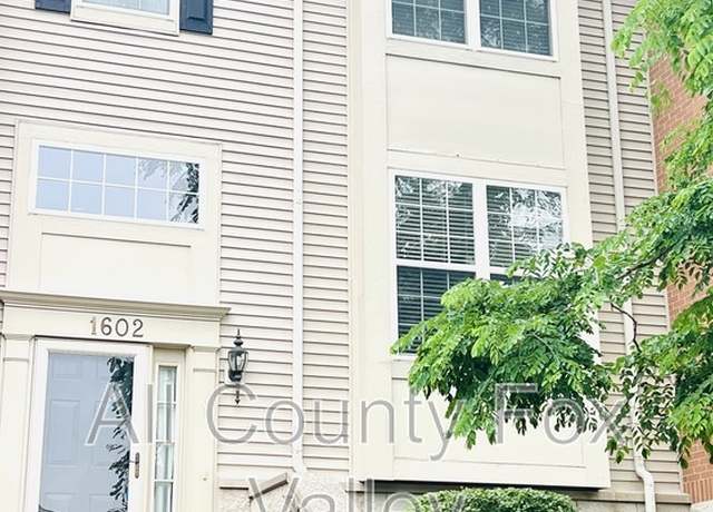 Photo of 1602 Edinburgh Dr, Bartlett, IL 60103