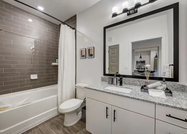 Photo of 10405 Apollo Manor Cir, Riverview, FL 33578