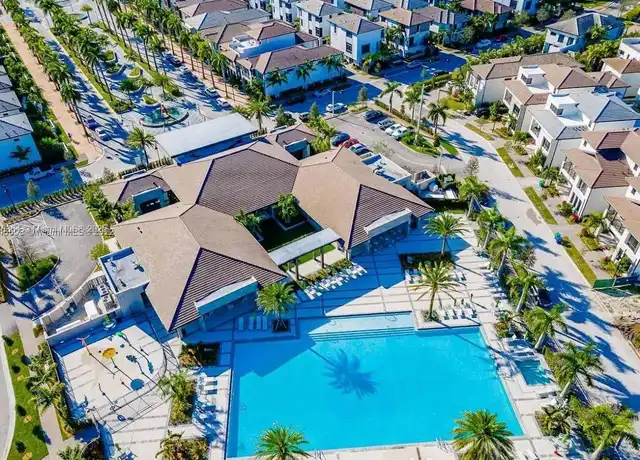 Property at 4516 NW 83rd Path Unit 4516, Doral, FL, 33166, 4 beds, 2.5 baths, [object Object]