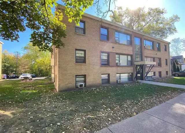 Property at West 7th - 2246 7th St W, Saint Paul, MN, 55116, 1-2 bed, 1 bath, [object Object]