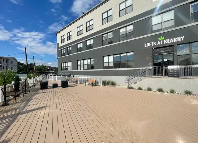Property at 300 Hoyt Realty Inc - 300 Hoyt St, Kearny, NJ, 07032, 1 bed, 1 bath, [object Object]