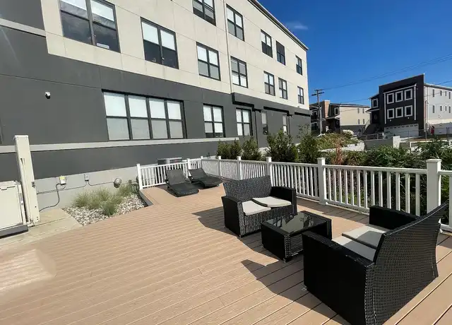 Property at 300 Hoyt Realty Inc - 300 Hoyt St, Kearny, NJ, 07032, 1 bed, 1 bath, [object Object]