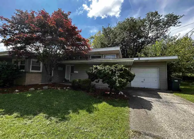 Property at 2224 North St, Pekin, IL, 61554, 3 beds, 1 bath, [object Object]