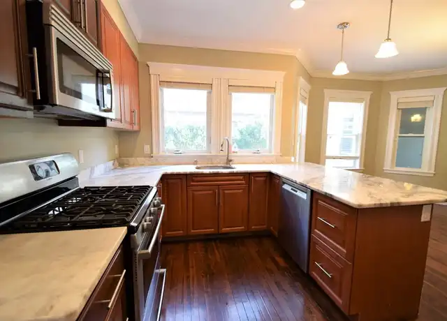Property at 179 Tremont St #1, Newton, MA, 02458, 3 beds, 2 baths, [object Object]
