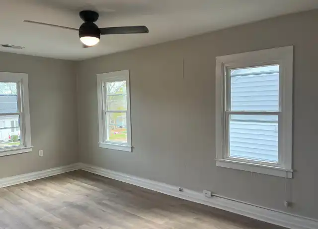 Property at 81 Highland Ave Unit 93, Lancaster, KY, 40444, 2 beds, 1 bath, [object Object]