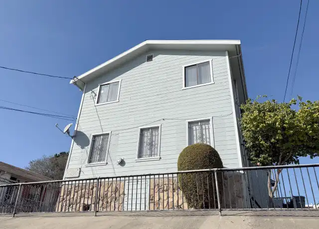 Property at 1723 21st Ave Unit 1719, Oakland, CA, 94606, 3 beds, 1 bath, [object Object]