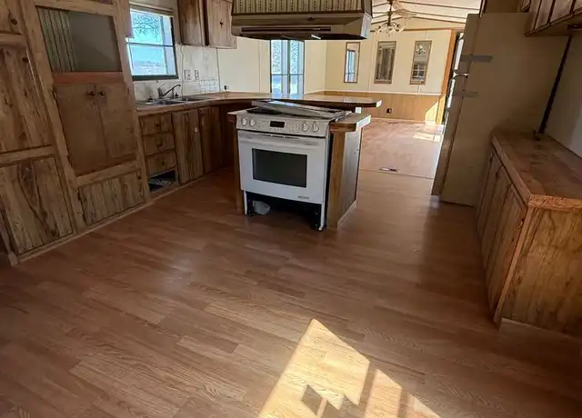 Property at E12505 County Rd W Unit 3, Baraboo, WI, 53913, 2 beds, 2 baths, [object Object]
