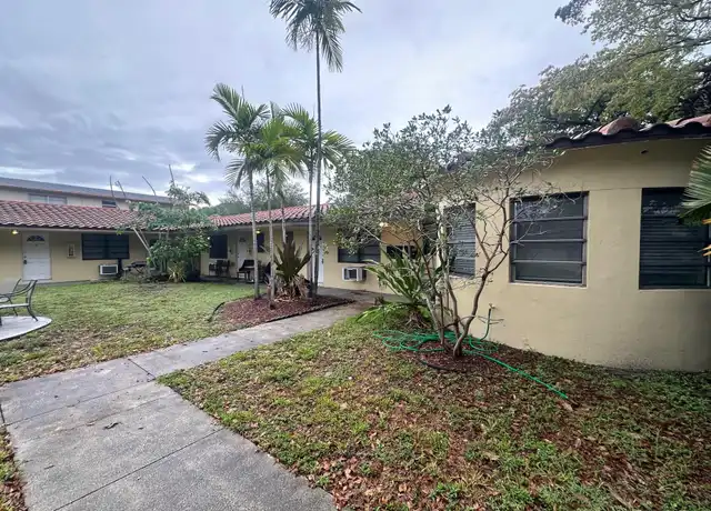 Property at 530 N 20th Ave Unit 10, Hollywood, FL, 33020, 1 bed, 1 bath, [object Object]