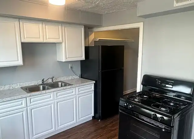 Property at 61-71 Balzac Ct Unit 65, Tonawanda, NY, 14150, 3 beds, 1 bath, [object Object]