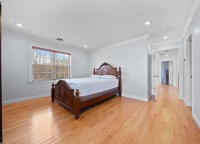 Photo of 172 Downing Dr, Attleboro, MA 02703
