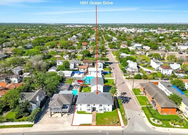 Property at 1601 Ocean Dr Unit 1, Corpus Christi, TX, 78404, 2 beds, 2 baths, [object Object]