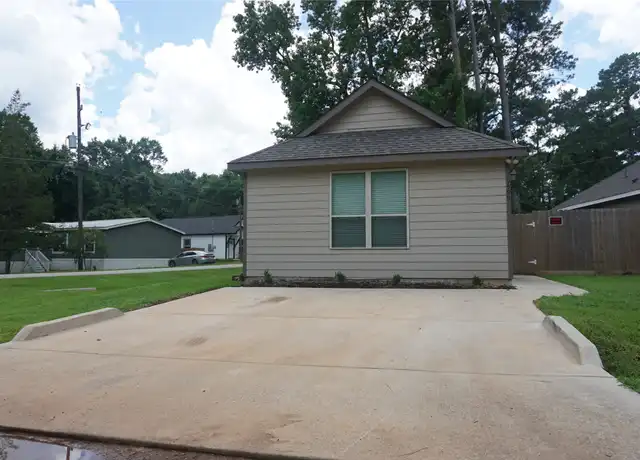Property at 9599 Darkwood St, Willis, TX, 77318, 3 beds, 2 baths, [object Object]