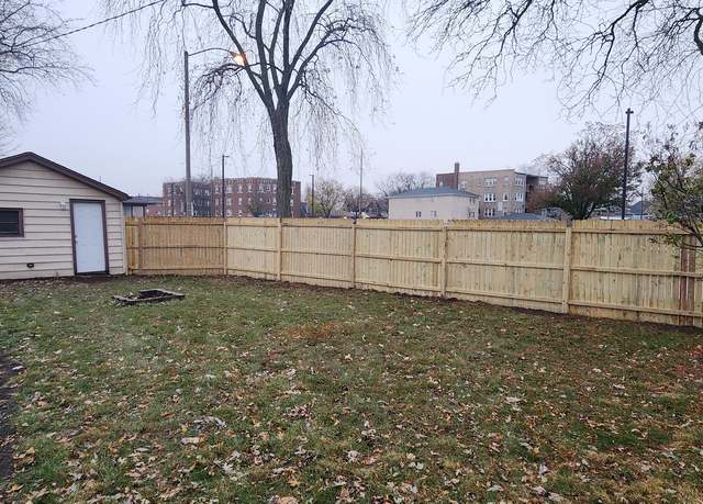 Photo of 3310 Wenonah Ave, Berwyn, IL 60402