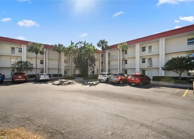 Property at 1700 Pine Valley Dr #314, Fort Myers, FL, 33907, 1 bed, 1 bath, [object Object]